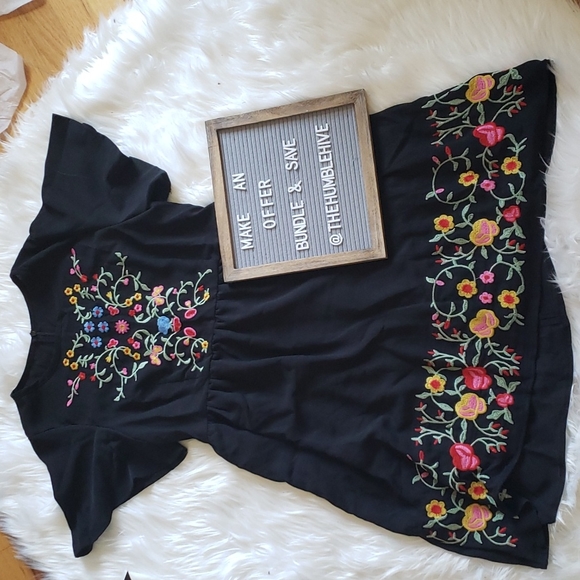 Black Multicolor Stitch Floral Embroidered Mini Dress - Picture 9 of 11